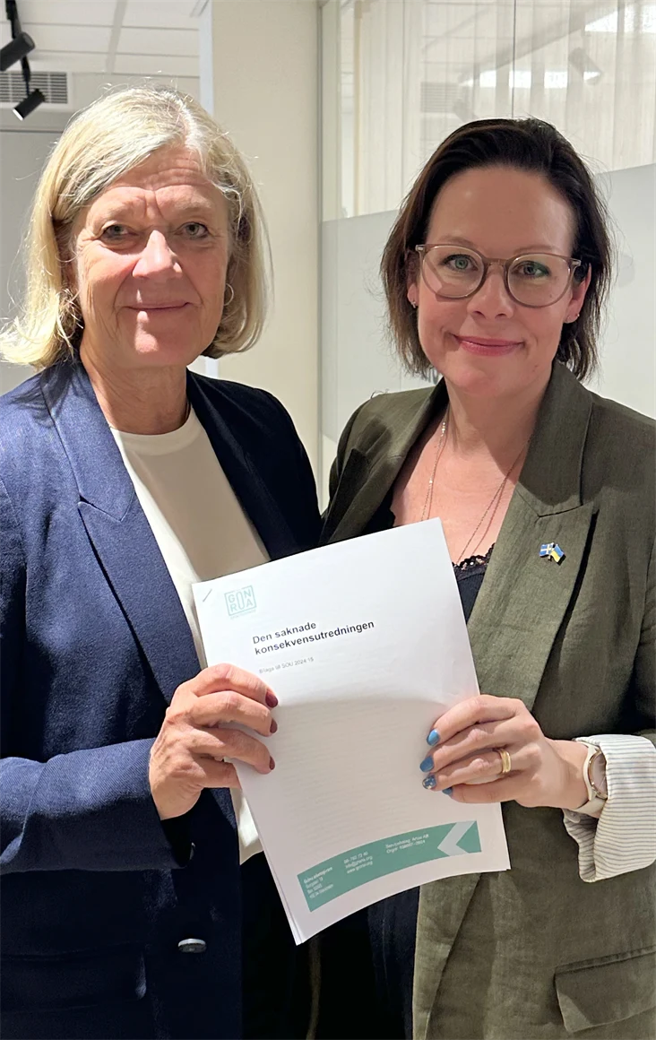 Lena-Liisa Tengblad, vd Gröna arbetsgivare, och migrationsminister Maria Malmer Stenergard.