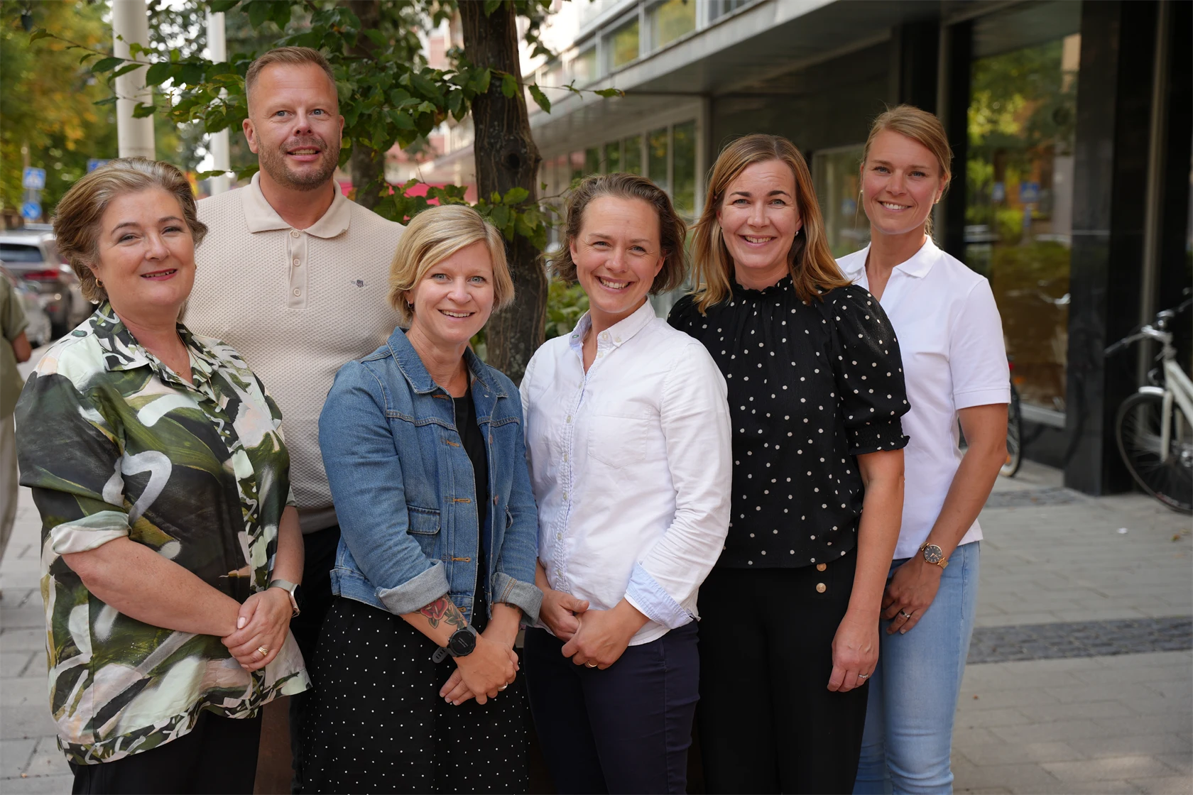 Bild på Carmel Mellquist, Mikael Blom, Elin Lundgren, Sara Westholm, Åsa-Lina Nordlund och Camilla Backlund.